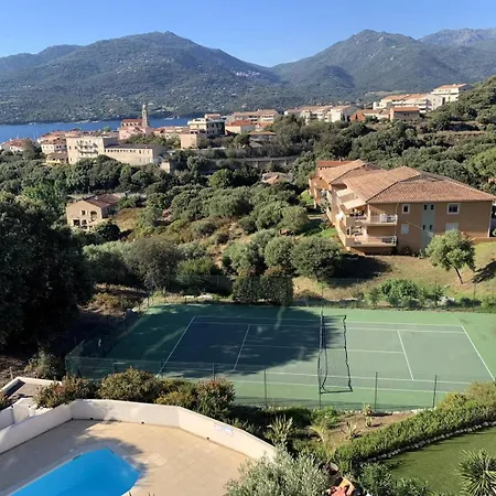 Avec Vue Panoramique Sur Le Golf De